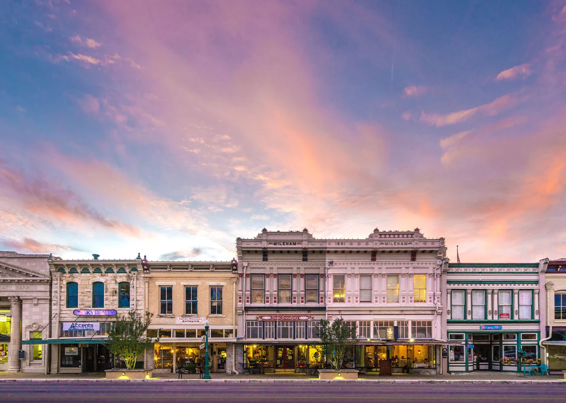 Win a trip to see Zach Bryan and Tyler Childers - Image 6