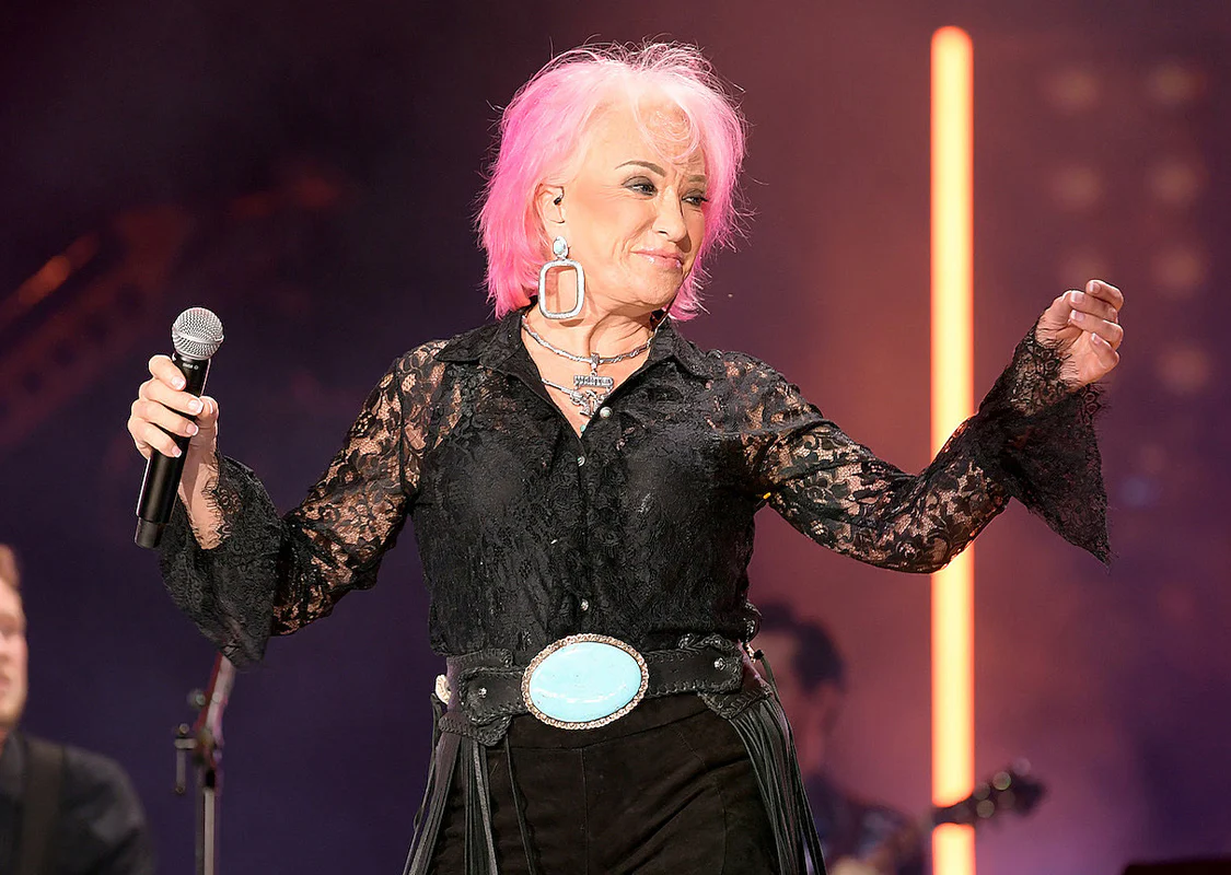 Win a trip to see Zach Bryan and Tyler Childers - Image 7